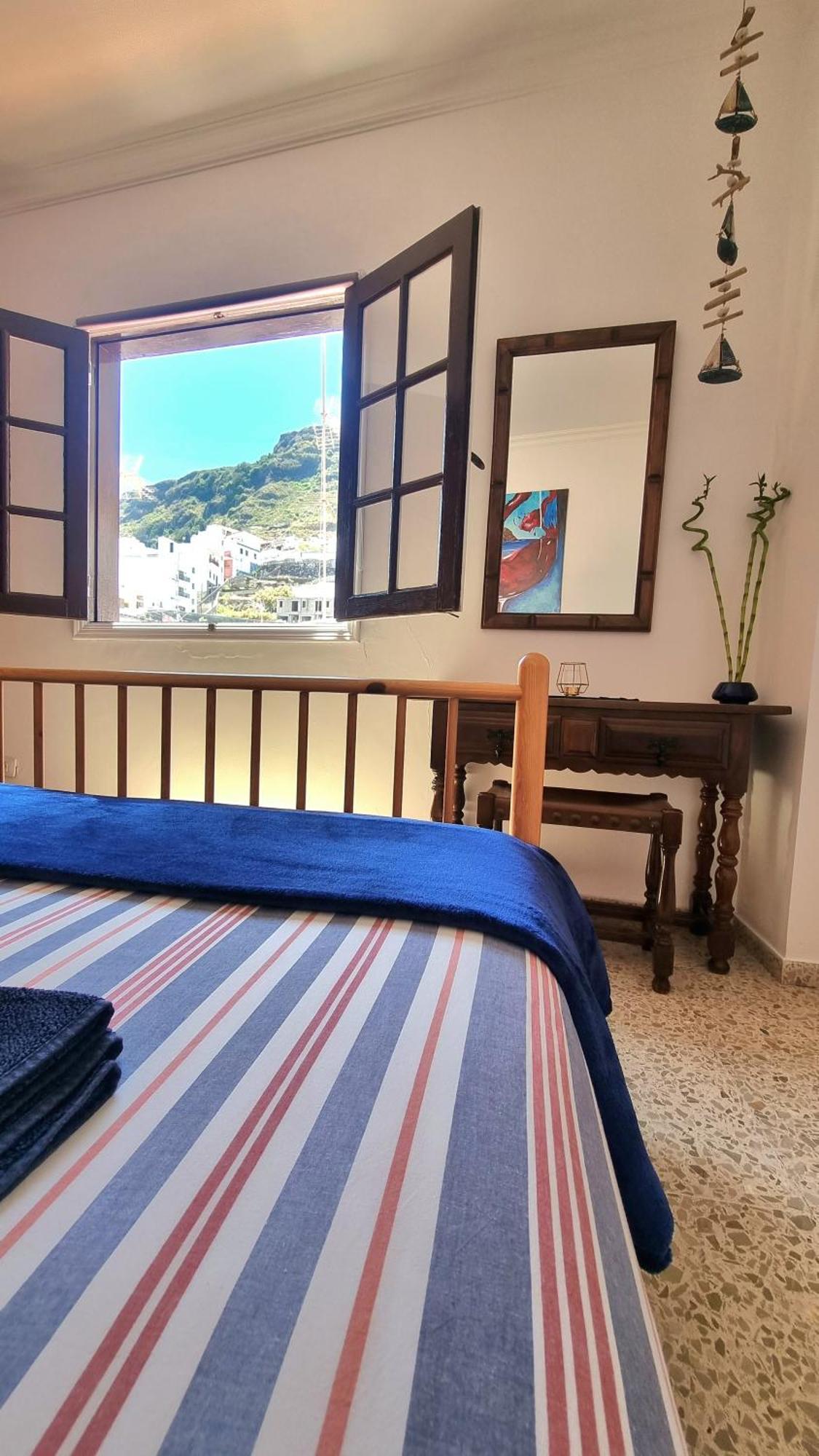 Atico Garamar Apartment *
